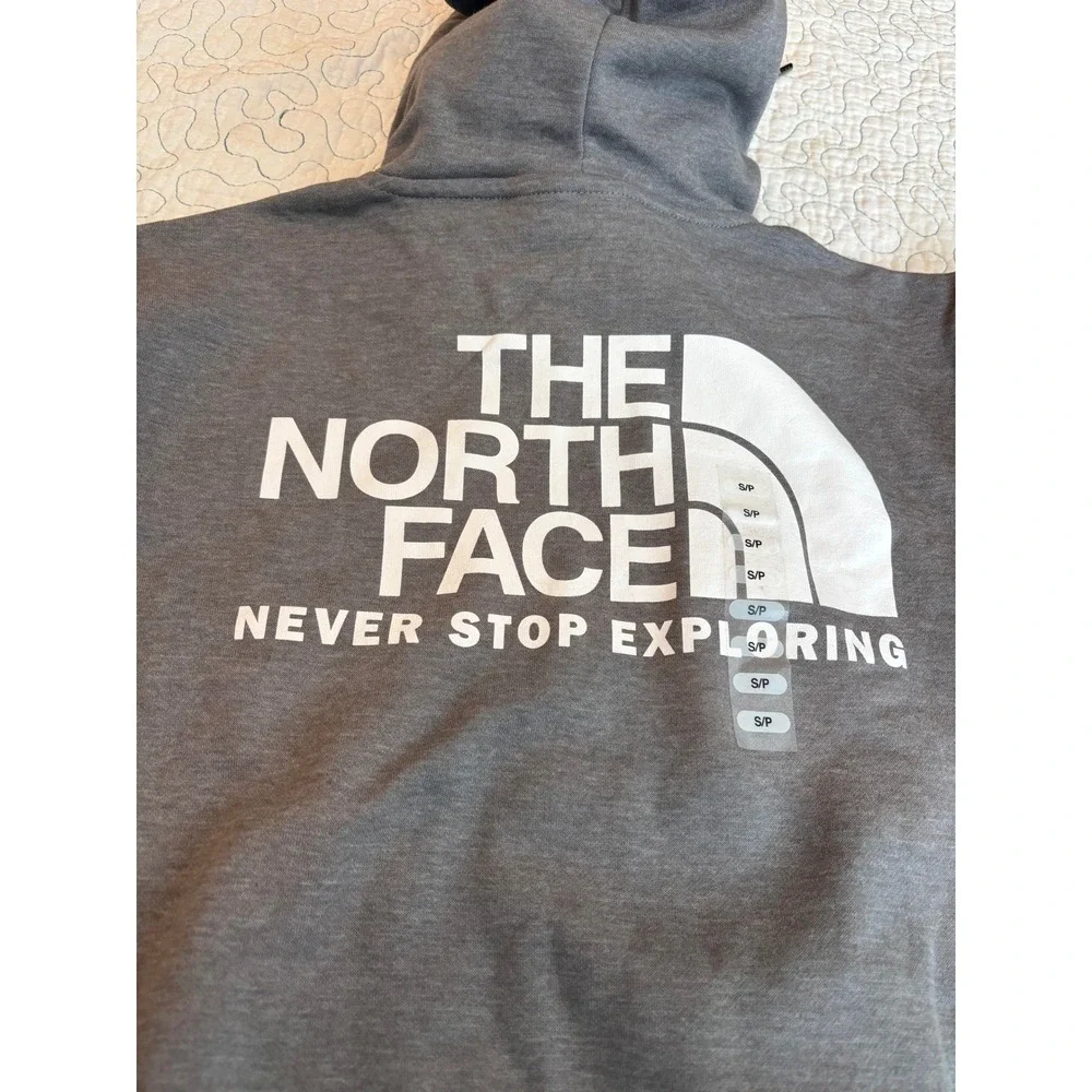 The North Face Mens Half Dome Pullover Hoodie Grey Heather Sweatshirt Size Small